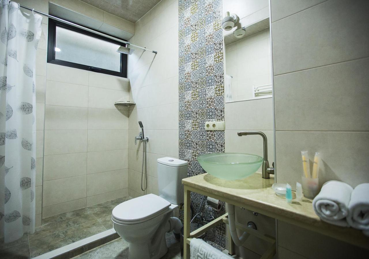 Degustarium Hotel Tbiliszi Kültér fotó